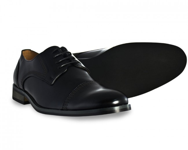 Black Oxford Front and Sole View Black Oxford Front and Sole View