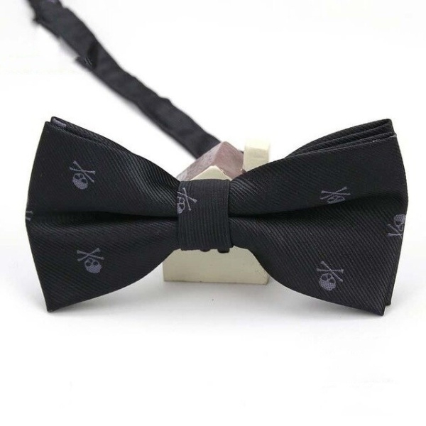 Black Tie with Gray Bones and Skulls